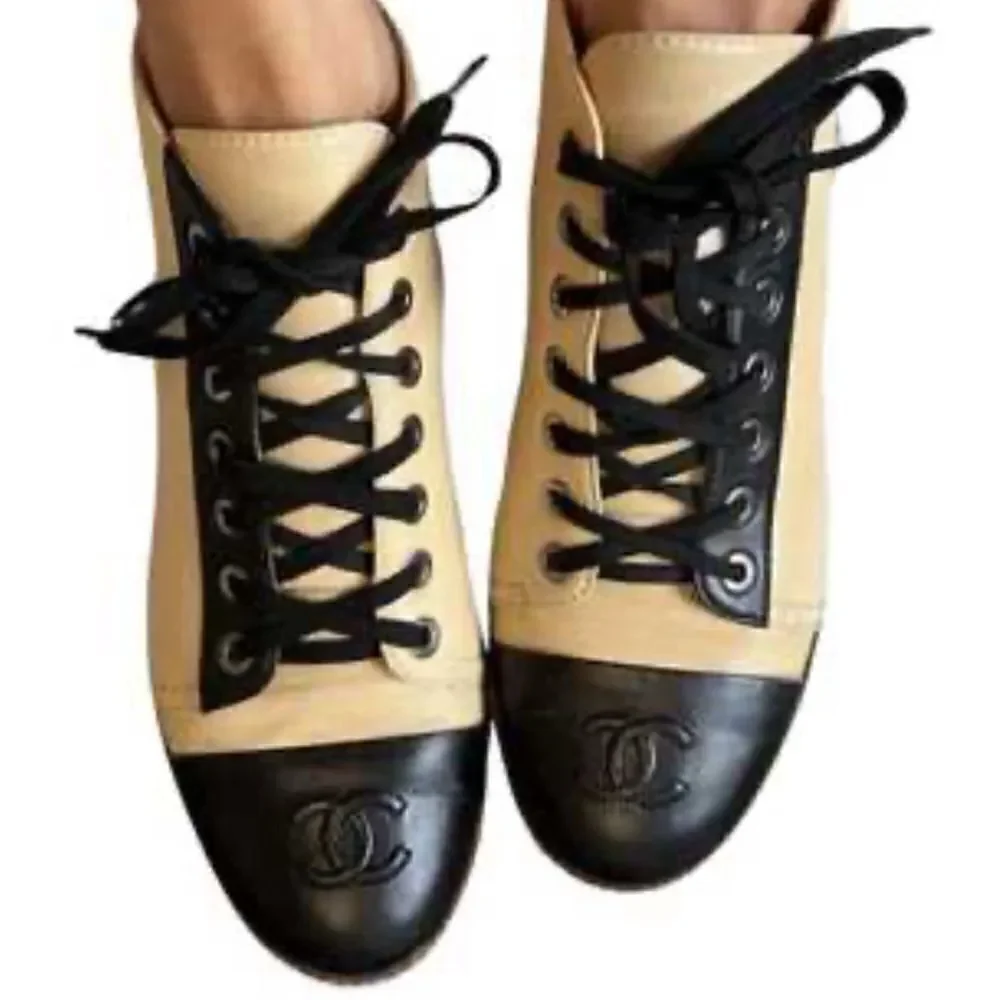 Chanel Calfskin Leather CC Cap Toe High Top Sneakers Size 39.5 / Pristine